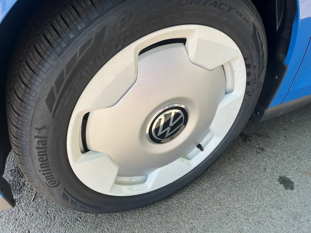 New 2025 Volkswagen ID. Buzz 1st Edition image 2