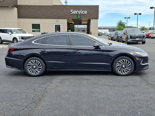 Used 2023 Hyundai Sonata Limited FWD image 7