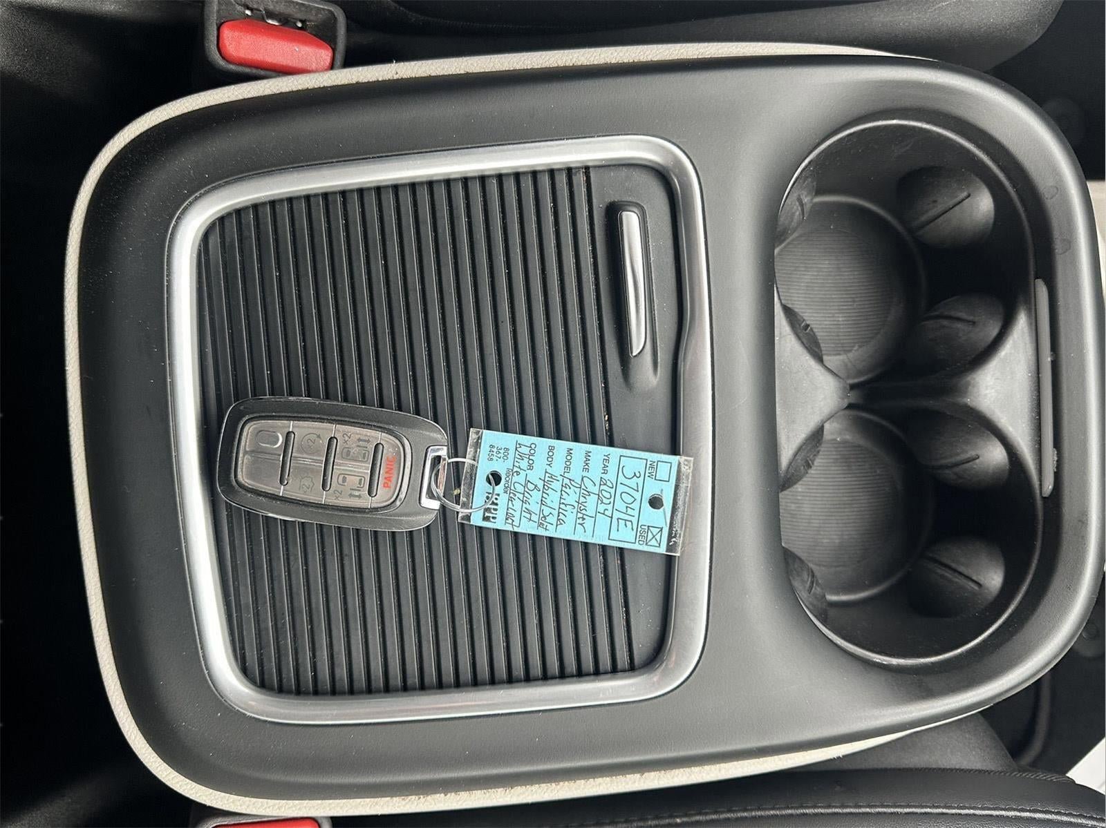 Used 2024 Chrysler Pacifica Select FWD image 26