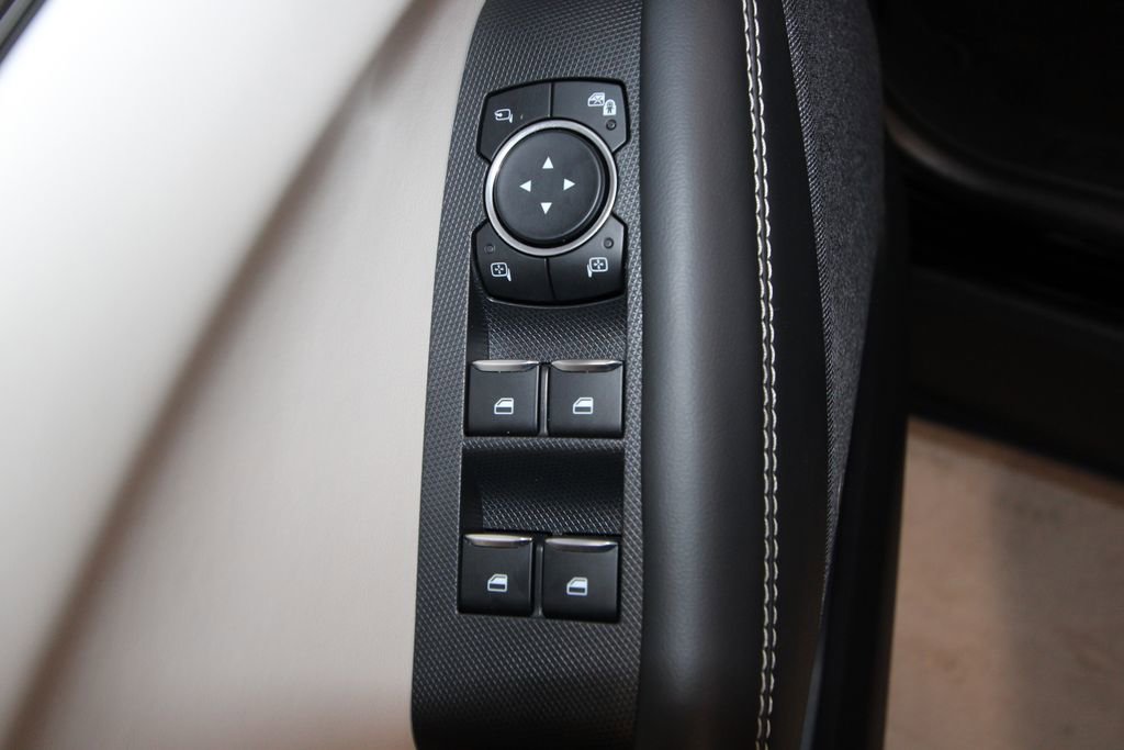 Used 2025 Ford Mustang Mach-E Premium AWD/4WD image 6