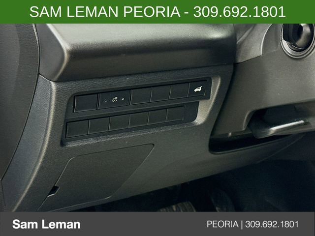 Used 2024 Mitsubishi Outlander SE image 10