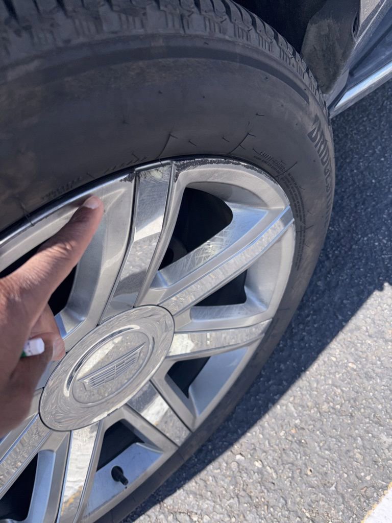 Used 2019 Cadillac Escalade Luxury image 15