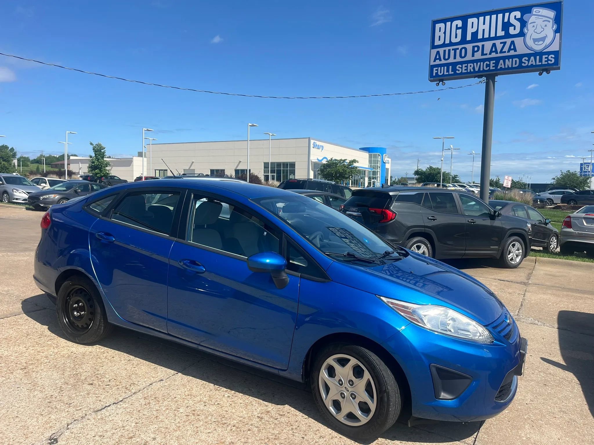 Used 2011 Ford Fiesta S FWD image 4