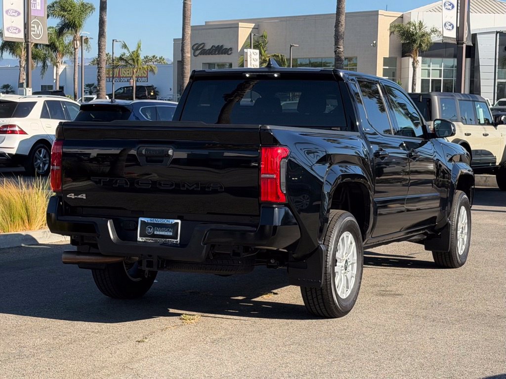 Used 2026 Toyota Tacoma SR5 AWD/4WD image 8