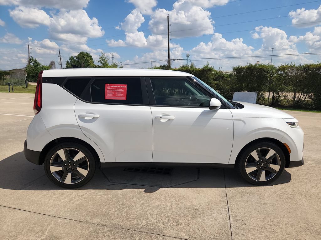Used 2020 Kia Soul EX w/ Option Group 015 FWD image 15