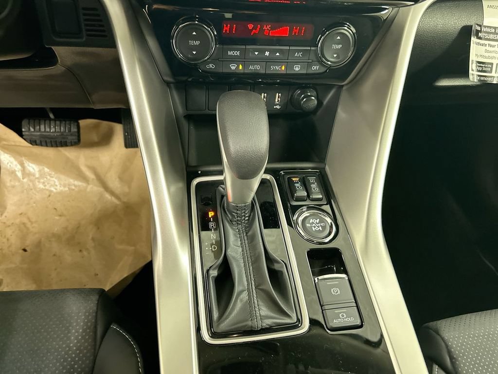 New 2026 Mitsubishi Eclipse Cross SE AWD/4WD image 19
