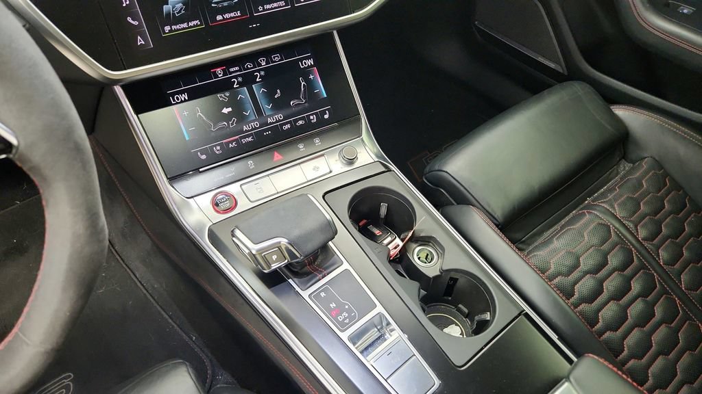 Used 2022 Audi RS 6 AWD/4WD image 20