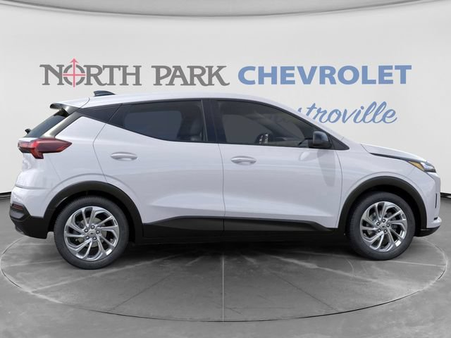 New 2027 Chevrolet Bolt LT w/ Comfort Package FWD image 5