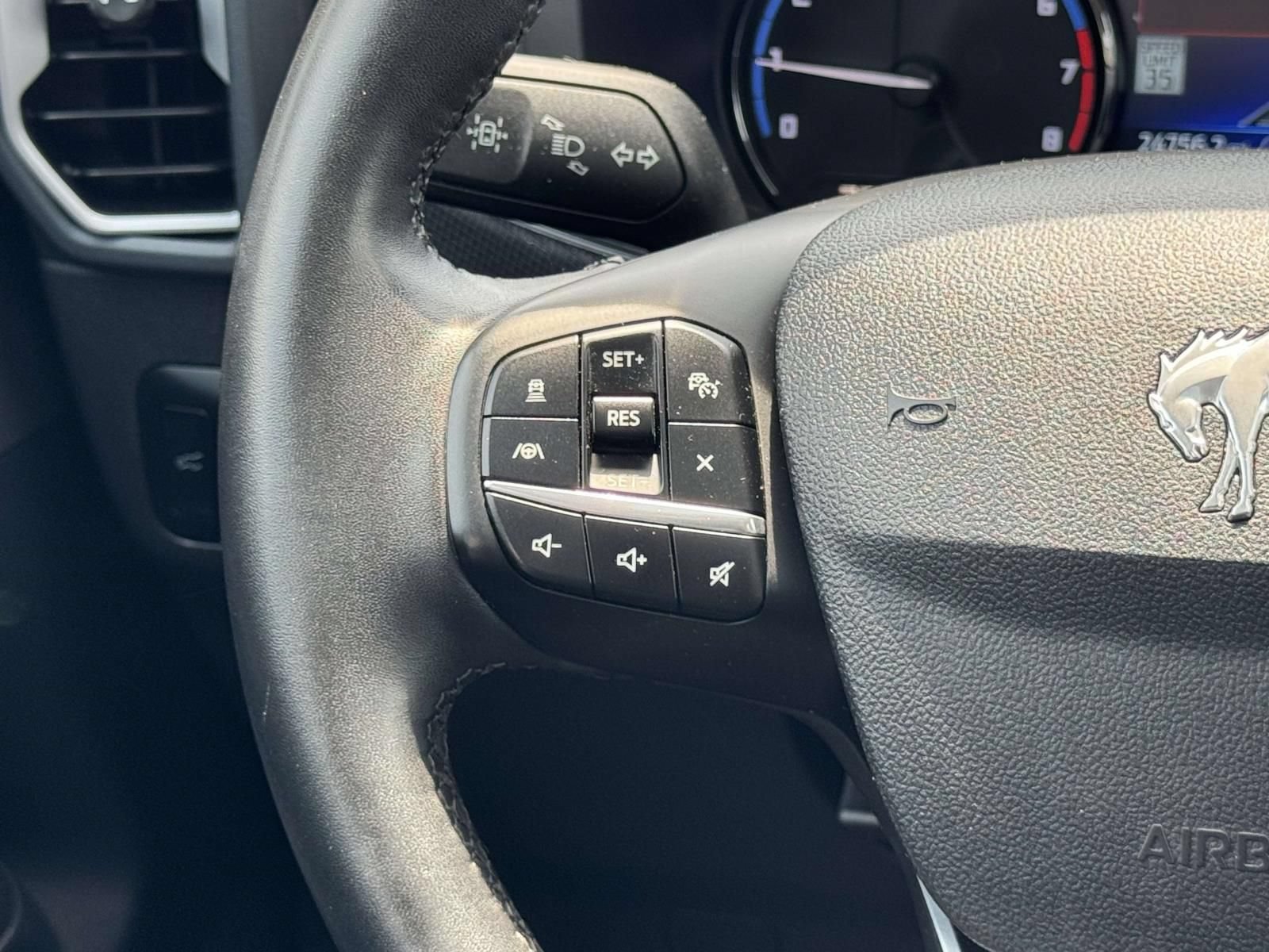 Used 2024 Ford Bronco Sport Outer Banks w/ Tech Package AWD/4WD image 19