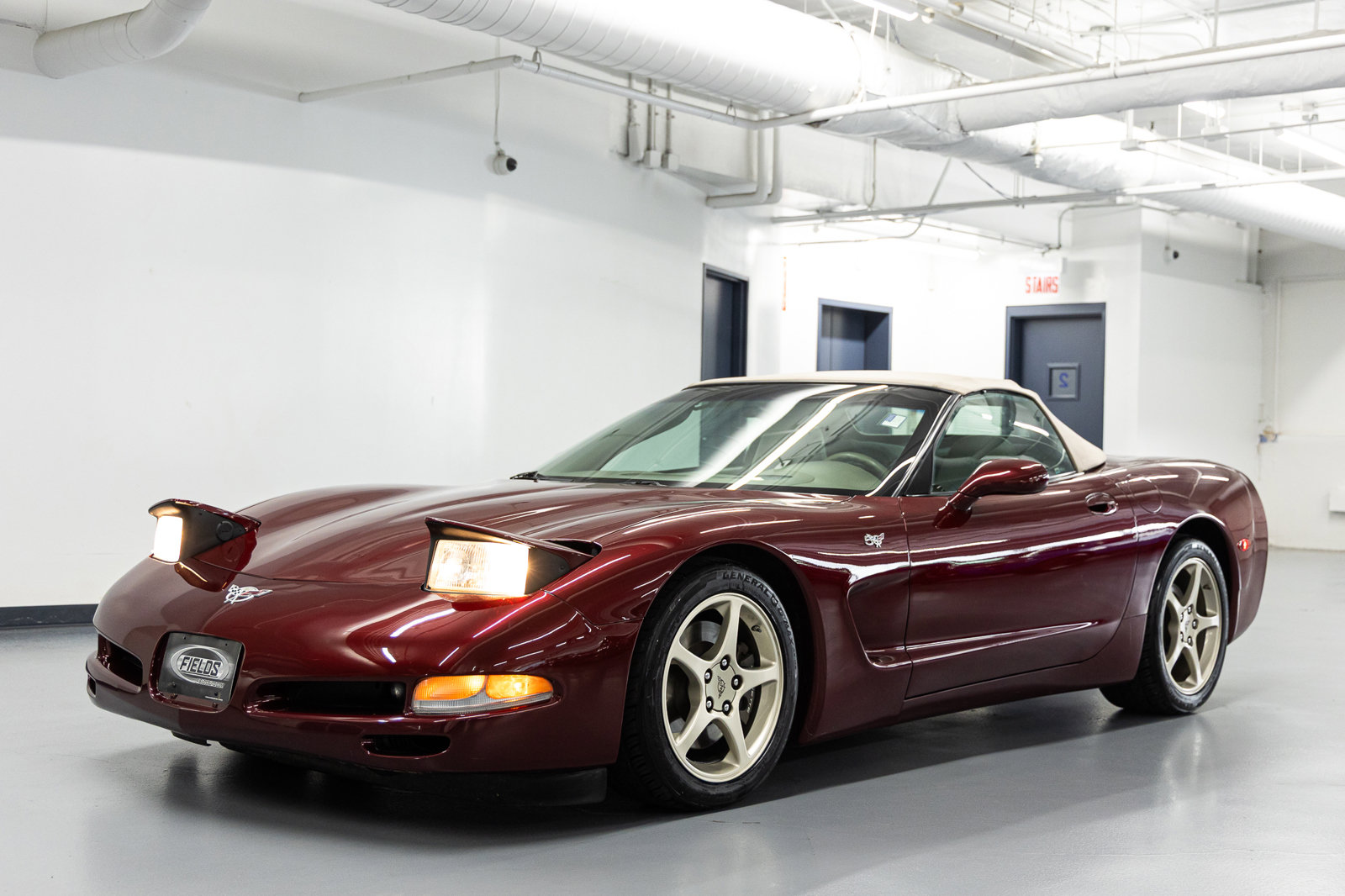 Used 2003 Chevrolet Corvette Convertible w/ Preferred Equipment Group1 RWD image 6