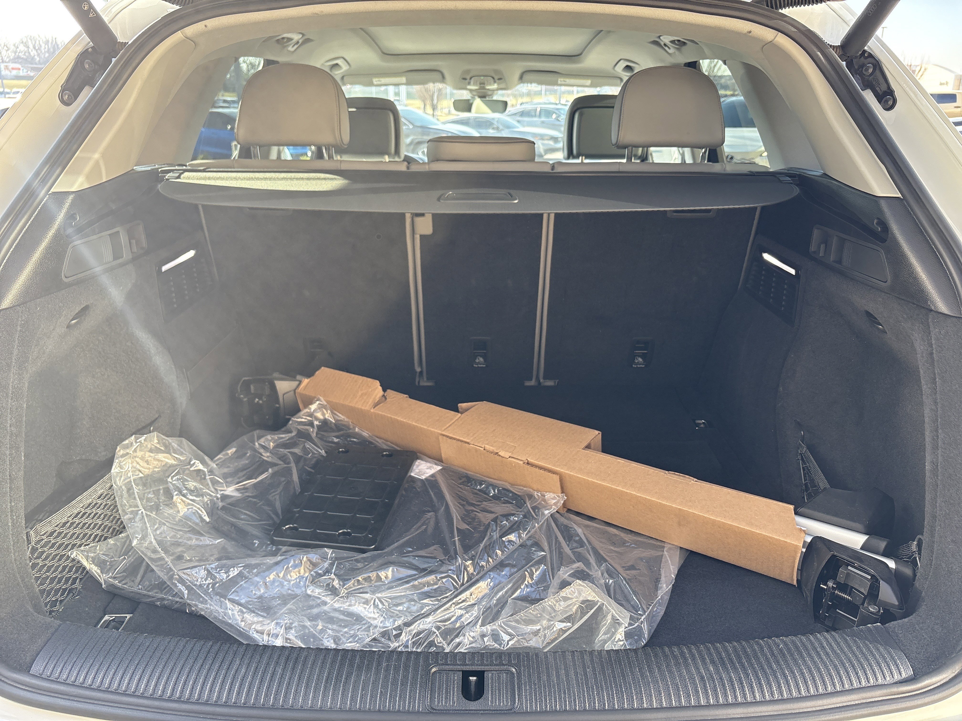 Used 2024 Audi Q5 2.0T Premium w/ Convenience Package image 32