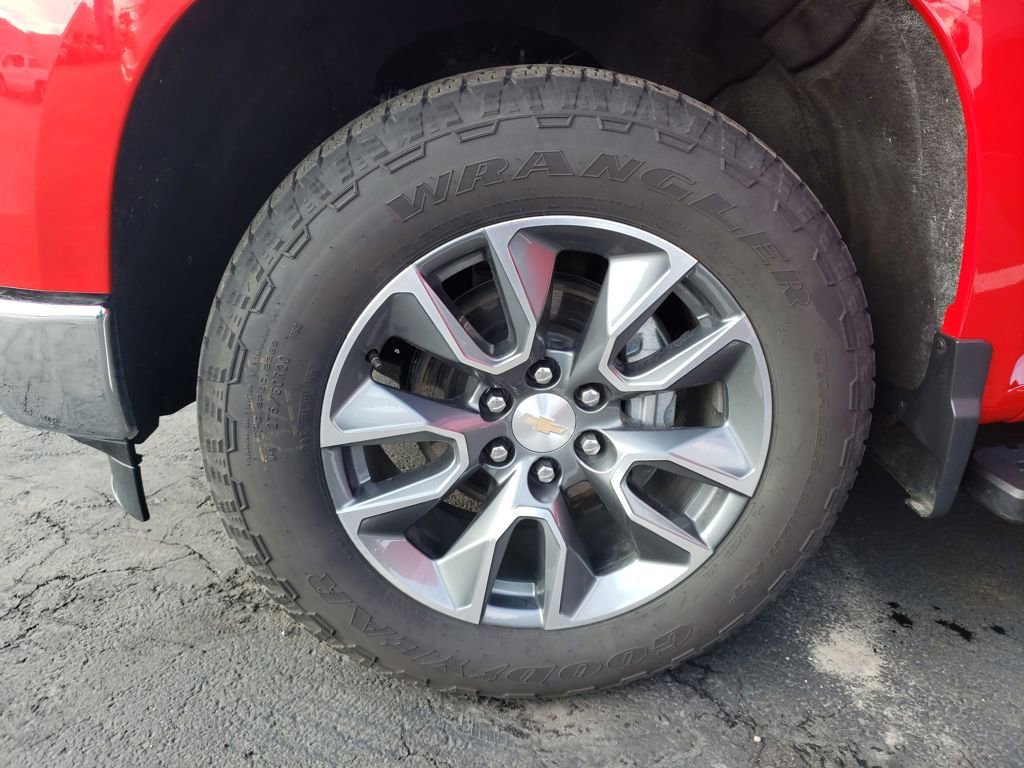 New 2026 Chevrolet Silverado 1500 LT image 25