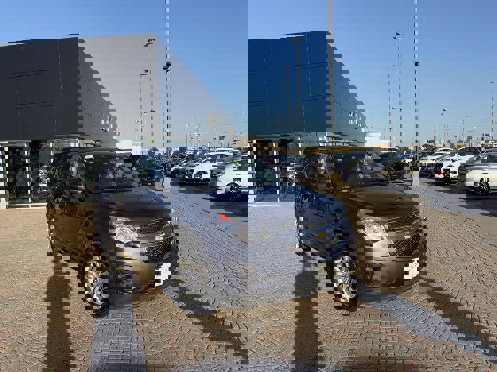 Used 2014 Chevrolet Equinox LS image 3