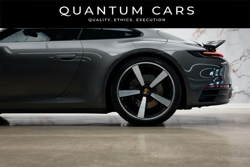 Used 2022 Porsche 911 Carrera 4S AWD/4WD image 5