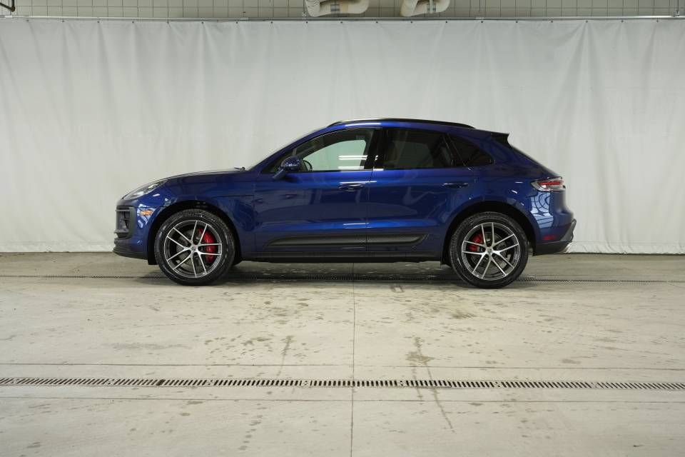 New 2026 Porsche Macan S AWD/4WD image 2
