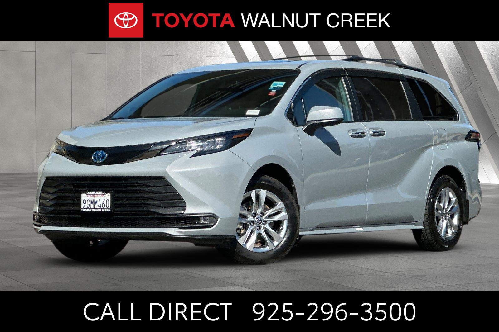 Certified 2023 Toyota Sienna XLE Woodland Edition AWD/4WD image 1
