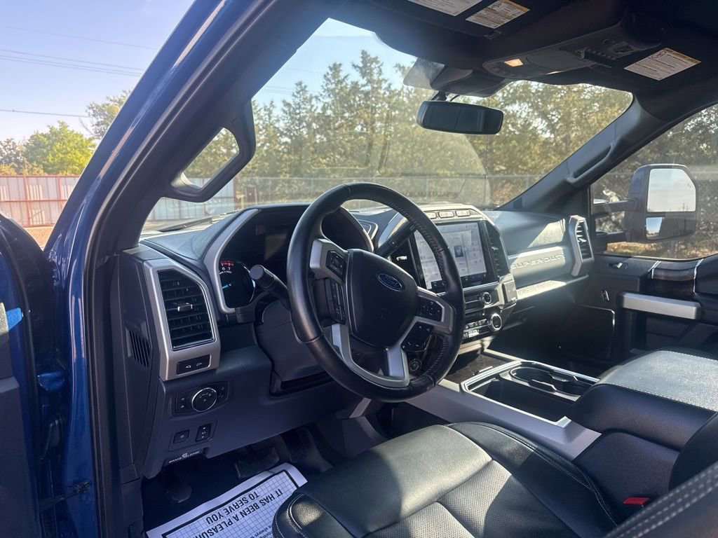 Used 2022 Ford F350 Lariat w/ Lariat Ultimate Package AWD/4WD image 16