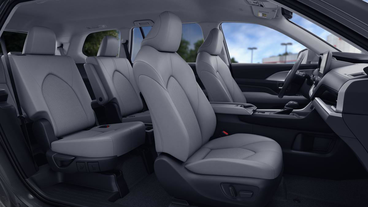 New 2026 Toyota Grand Highlander Platinum image 56