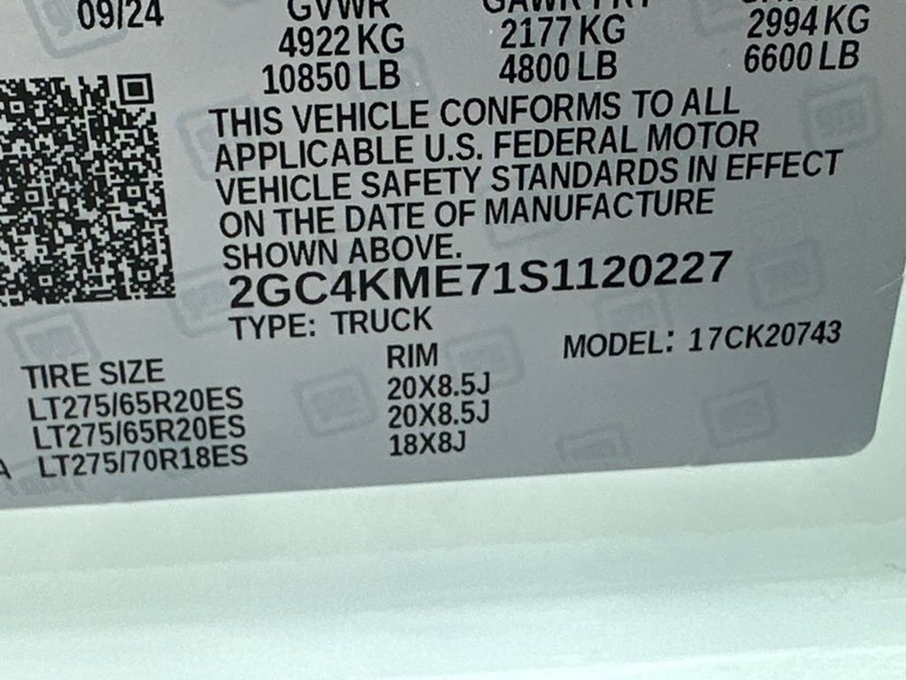 Used 2025 Chevrolet Silverado 2500 Custom w/ Custom Value Package image 30