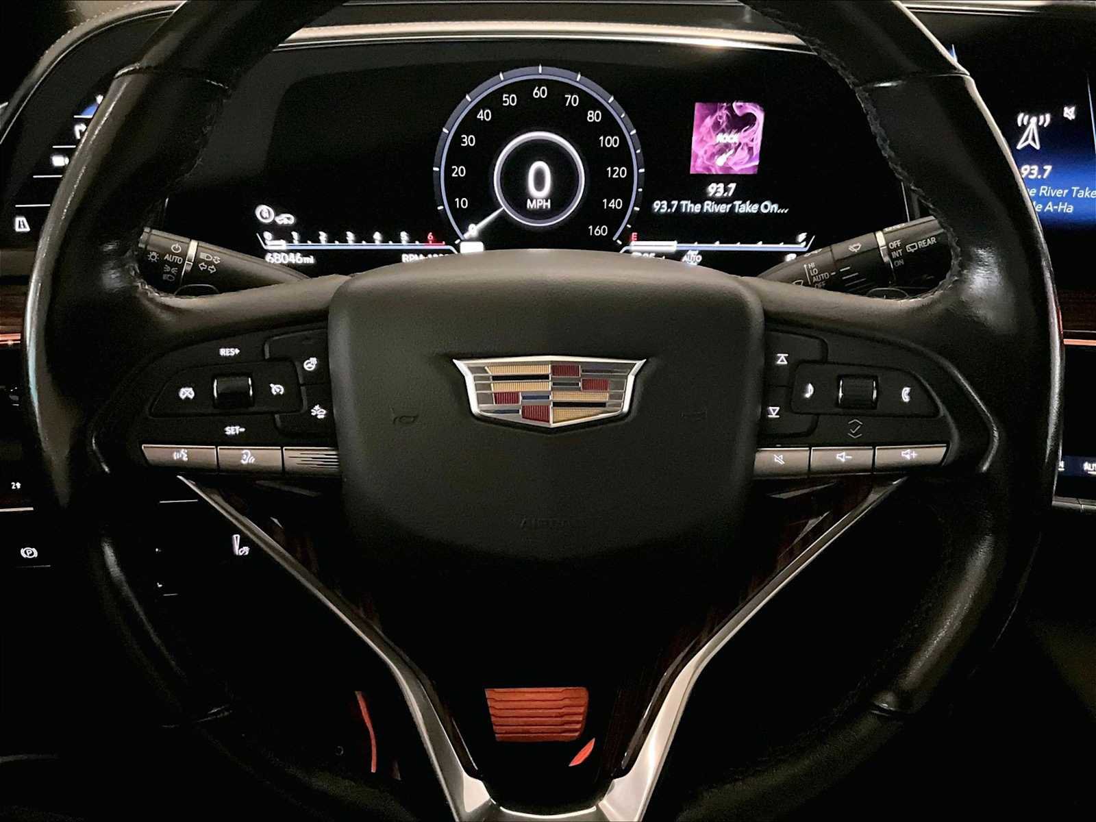 Used 2021 Cadillac Escalade ESV Premium Luxury w/ Driver Assist Tech Package image 16