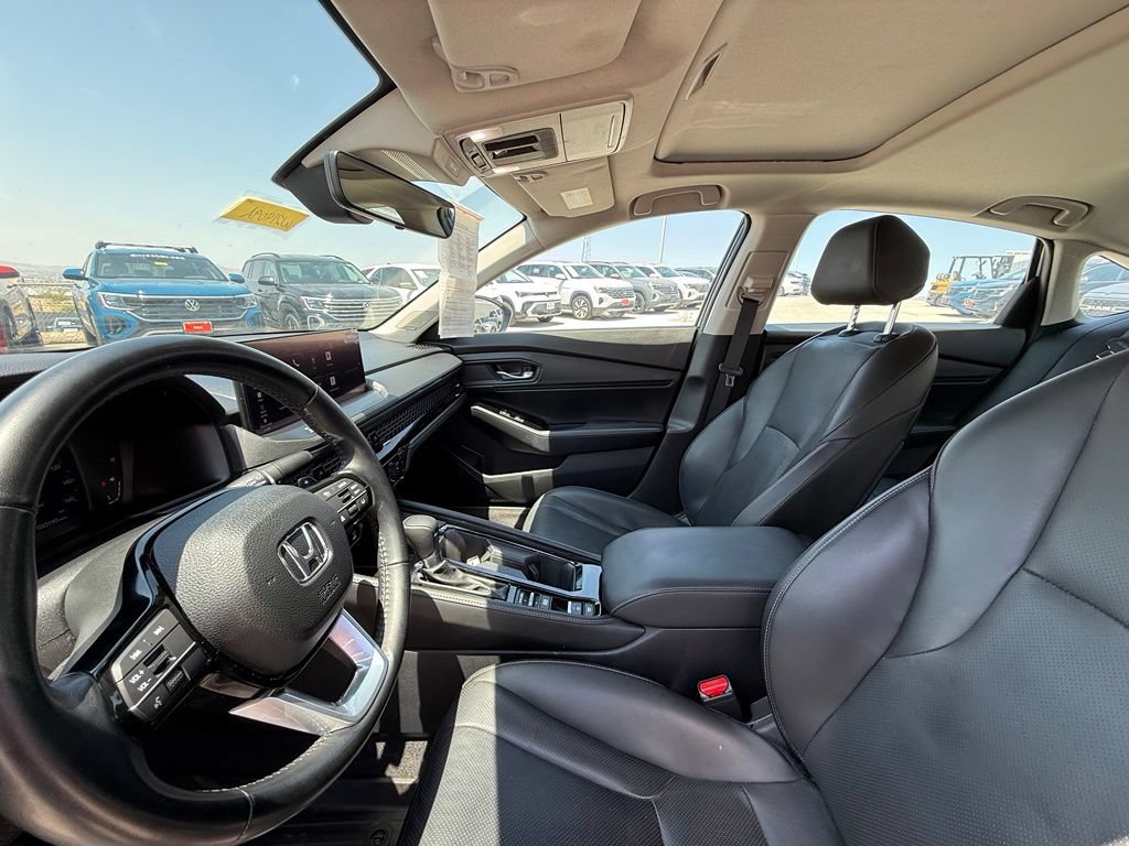 Used 2024 Honda Accord Touring image 13