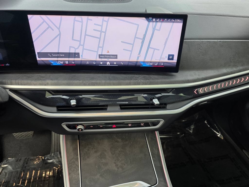 Certified 2024 BMW X5 xDrive40i w/ Premium Package AWD/4WD image 22