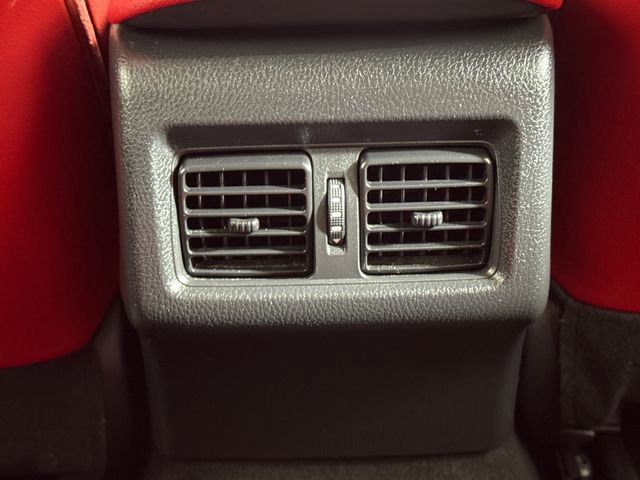Used 2022 Toyota Camry XSE FWD image 27