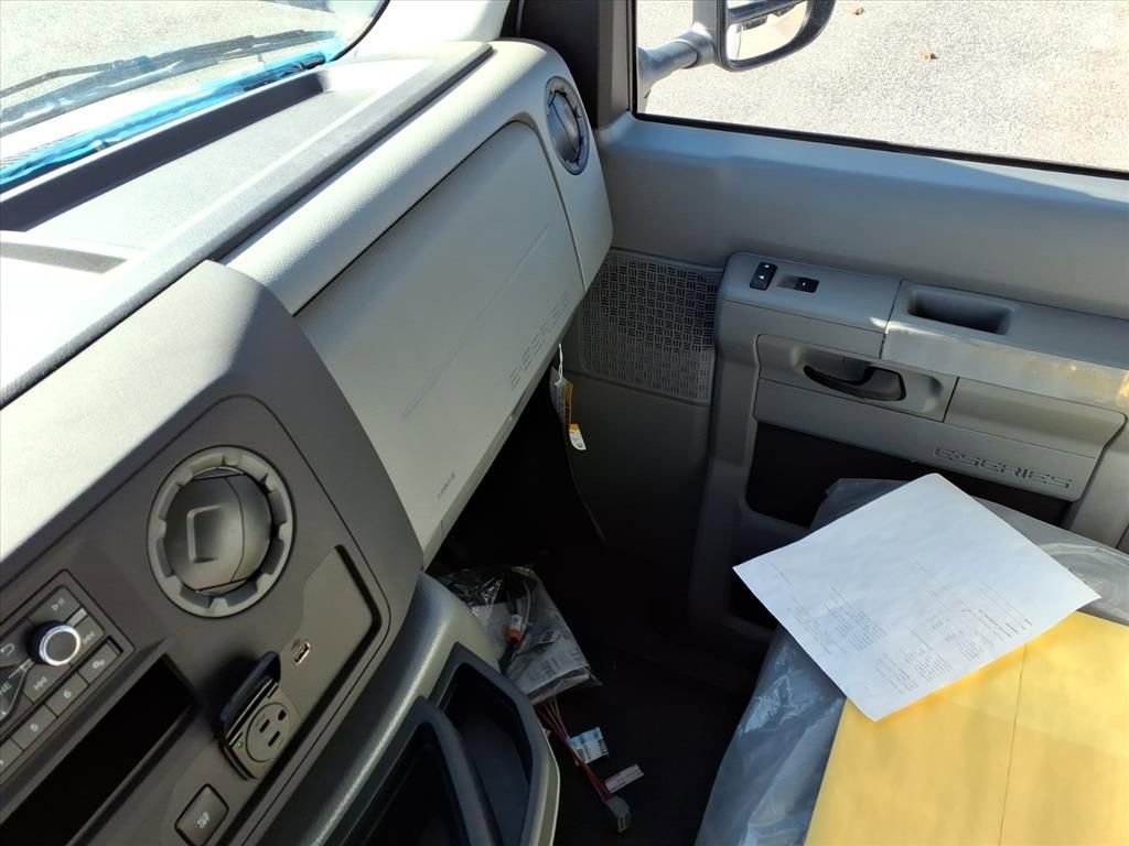 New 2026 Ford E-350 and Econoline 350 Super Duty w/ Power Equipment Group image 20