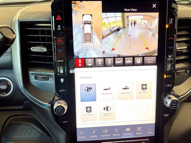 New 2026 RAM 2500 Laramie AWD/4WD image 25