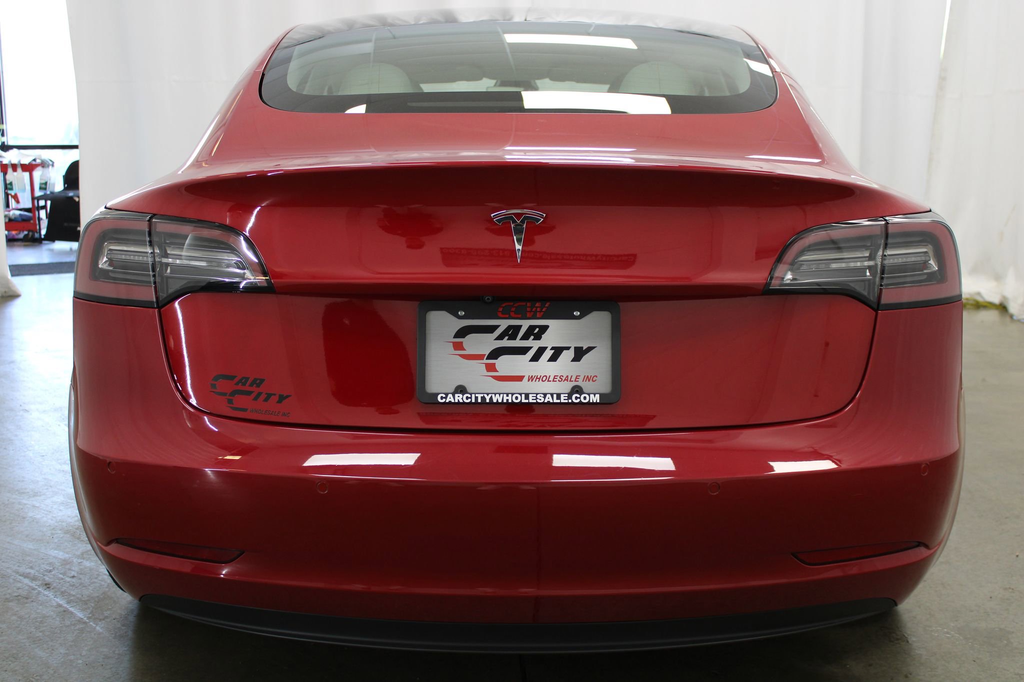 Used 2021 Tesla Model 3 Standard Range Plus image 6