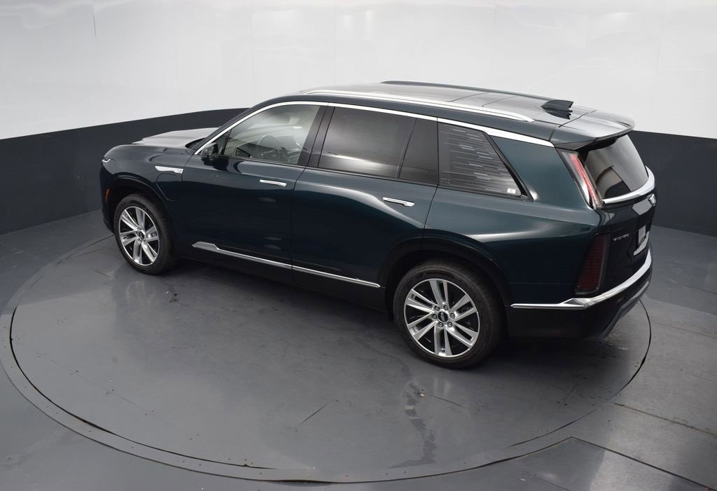 New 2026 Cadillac Vistiq Luxury w/ LPO, Floor Liner Package image 47