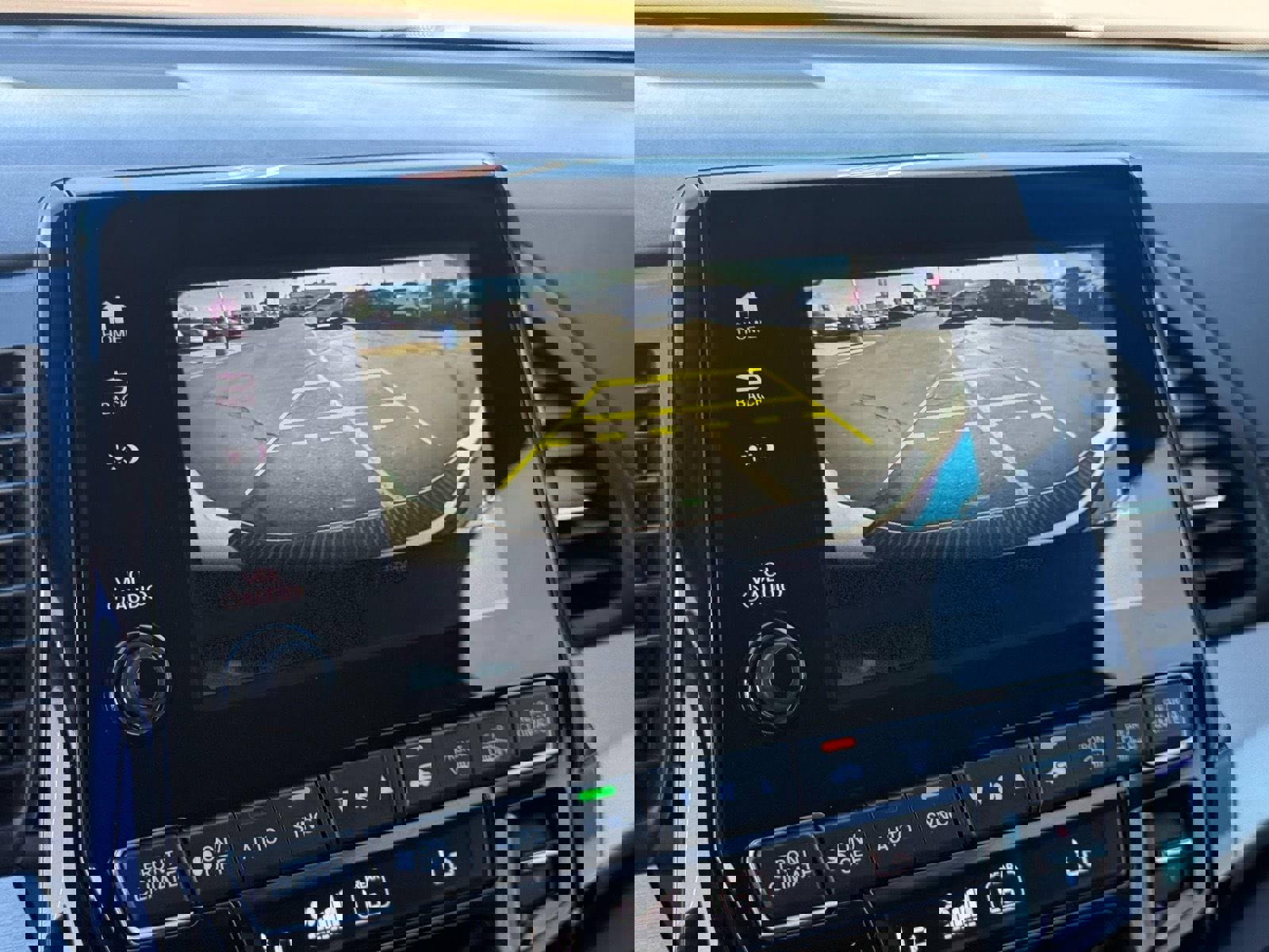 Used 2023 Honda Odyssey EX-L image 23