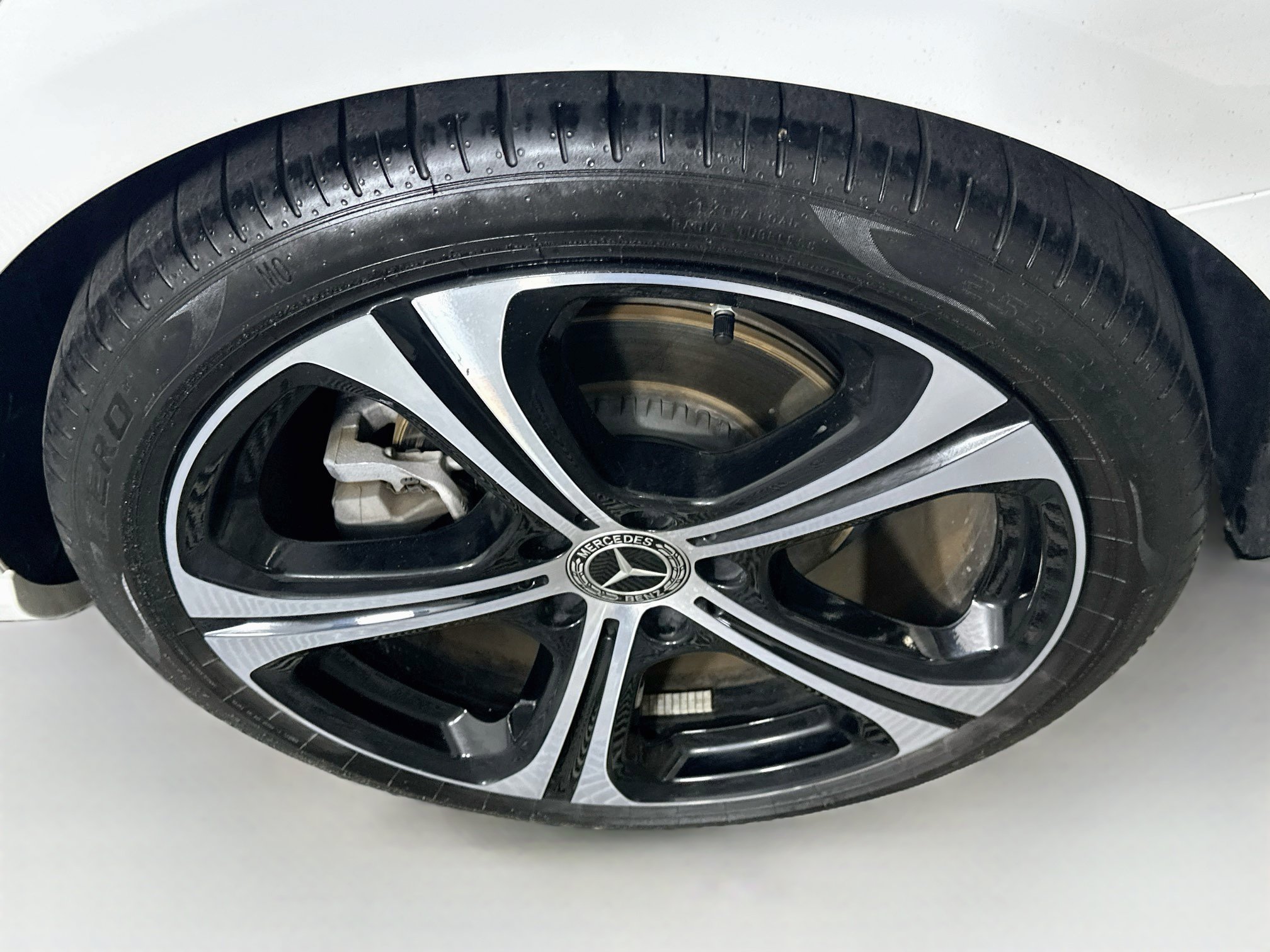 Used 2025 Mercedes-Benz C 300 Sedan image 11