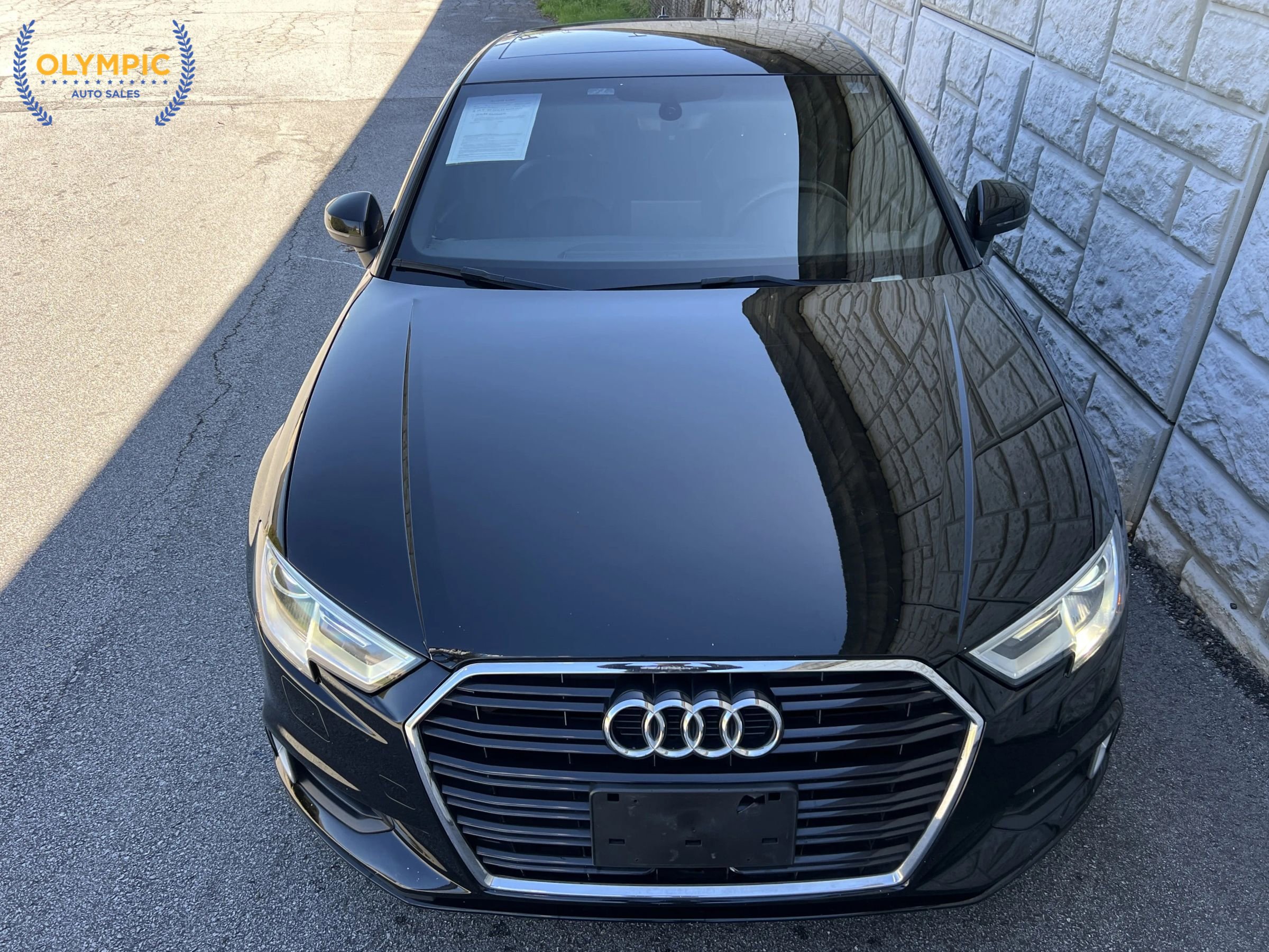 Used 2018 Audi A3 2.0T Premium image 2