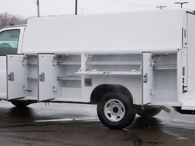 New 2026 Chevrolet Express 3500 w/ Power Convenience Package image 9