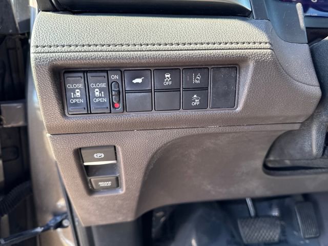 Used 2019 Honda Odyssey EX-L image 12