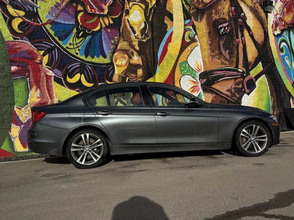 Used 2014 BMW 335i xDrive Sedan image 2