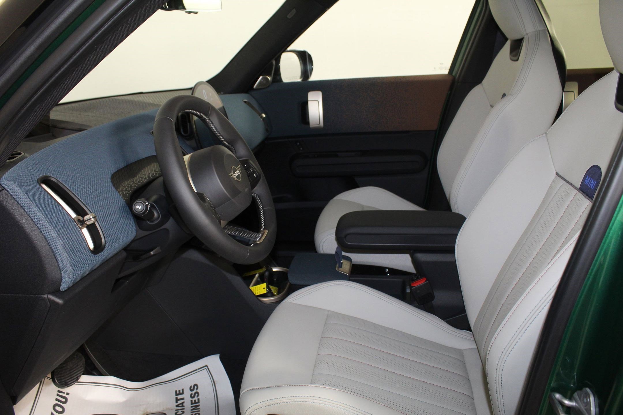 Certified 2025 MINI Cooper Countryman S AWD/4WD image 27