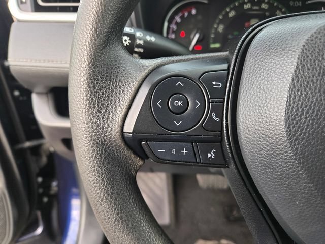 Used 2025 Toyota RAV4 XLE AWD/4WD image 22