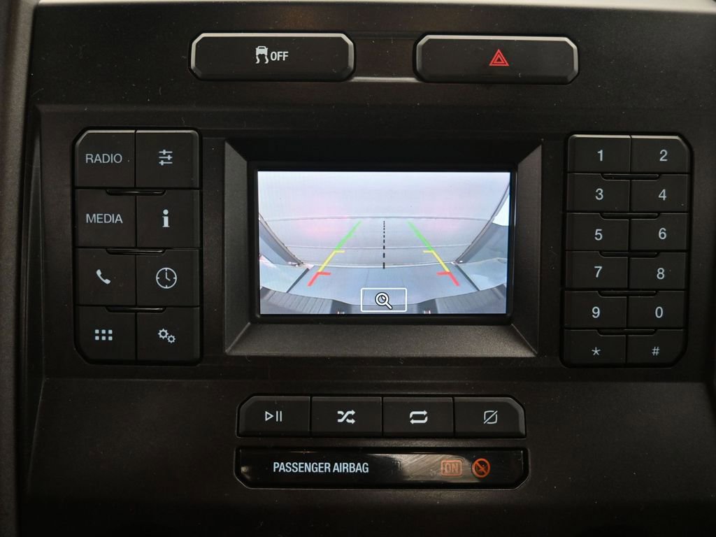 Used 2022 Ford F250 XL w/ Power Equipment Group AWD/4WD image 14