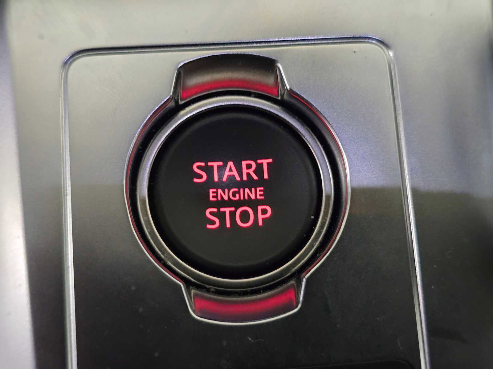 Used 2026 Jaguar F-PACE R-Dynamic S AWD/4WD image 35