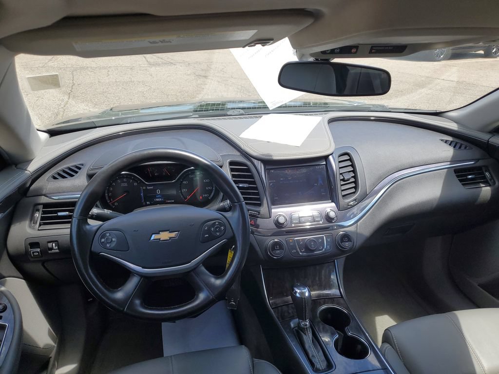 Used 2014 Chevrolet Impala LT FWD image 23