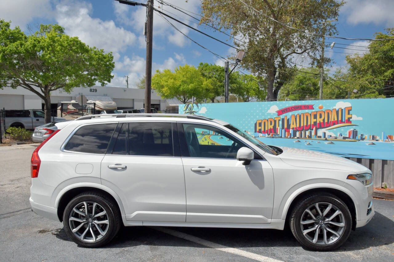 Used 2019 Volvo XC90 T5 Momentum w/ Protection Package Premier AWD/4WD image 28