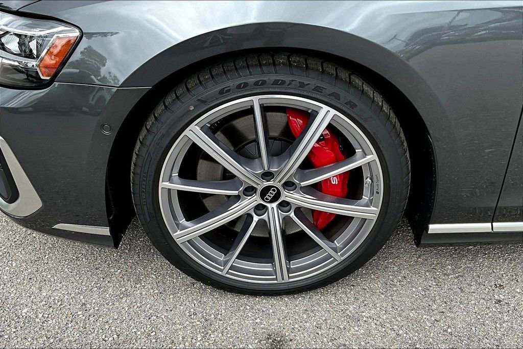 New 2026 Audi S8 image 13