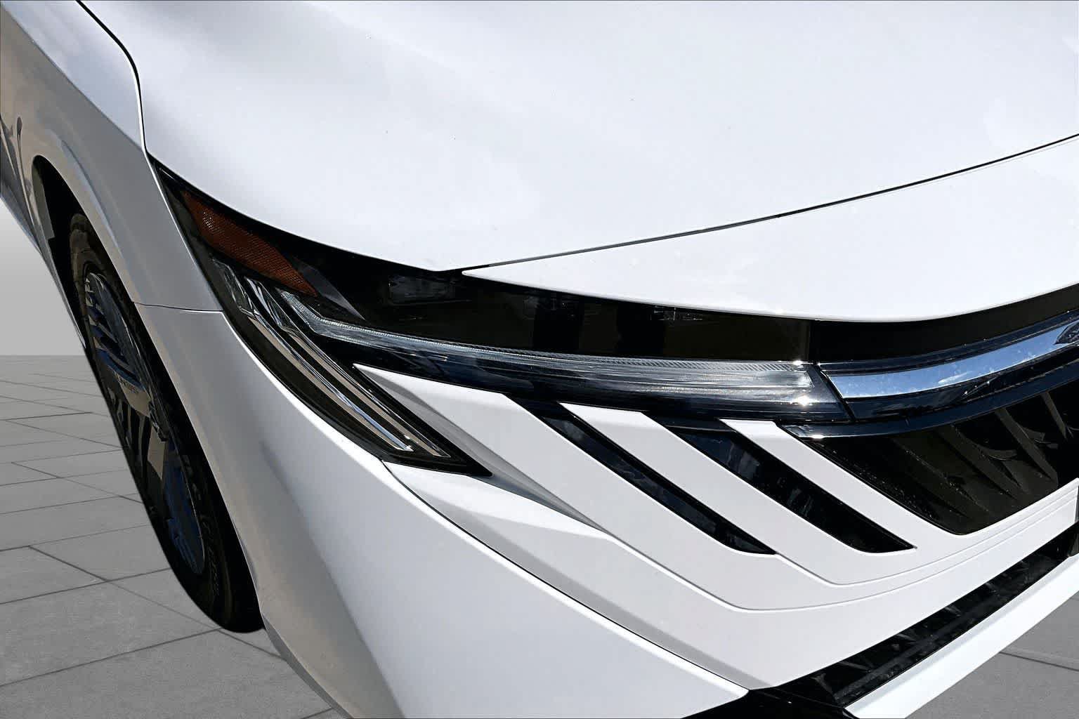 New 2027 Nissan Sentra S w/ Floor Mat Package FWD image 18