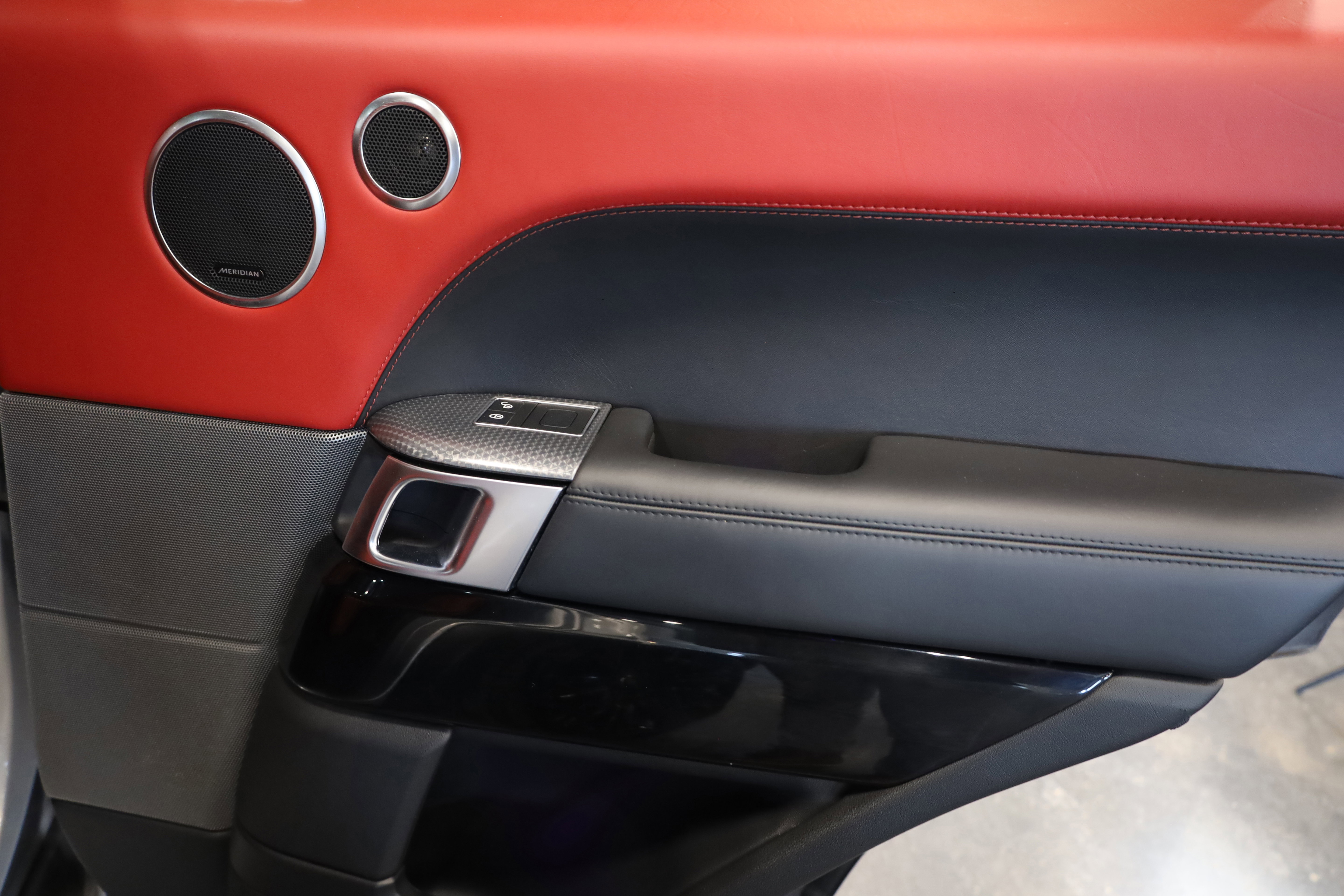 Used 2020 Land Rover Range Rover Sport HSE Dynamic image 39