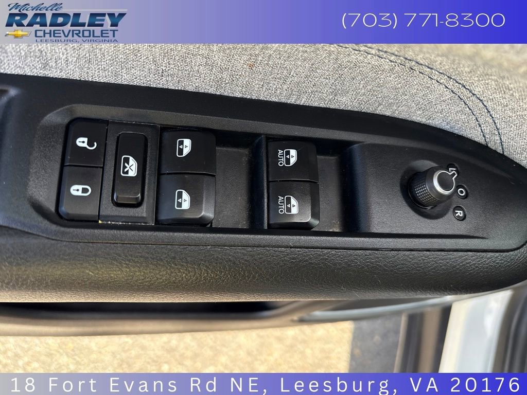 Used 2024 Jeep Compass Latitude image 14