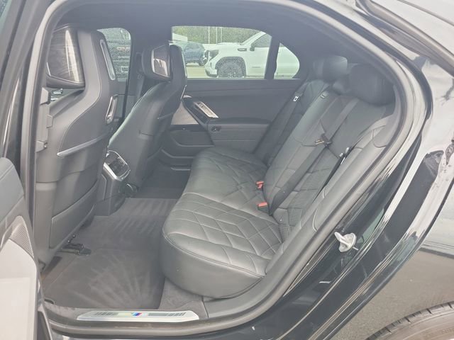 Used 2024 BMW 740i xDrive AWD/4WD image 8
