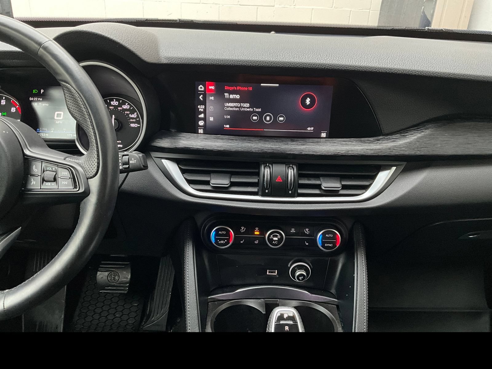 Used 2021 Alfa Romeo Stelvio Sprint w/ Cold Weather Package AWD/4WD image 4