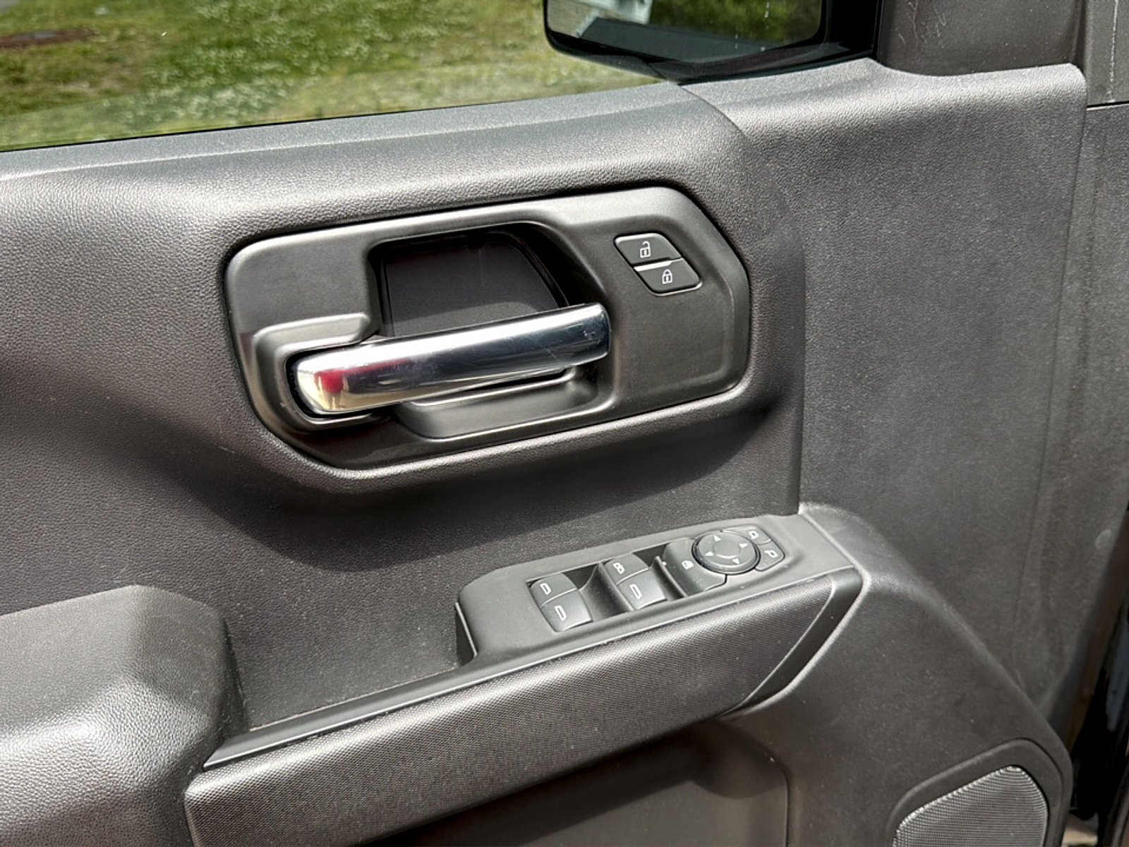 Used 2022 Chevrolet Silverado 1500 W/T w/ WT Value Package AWD/4WD image 14